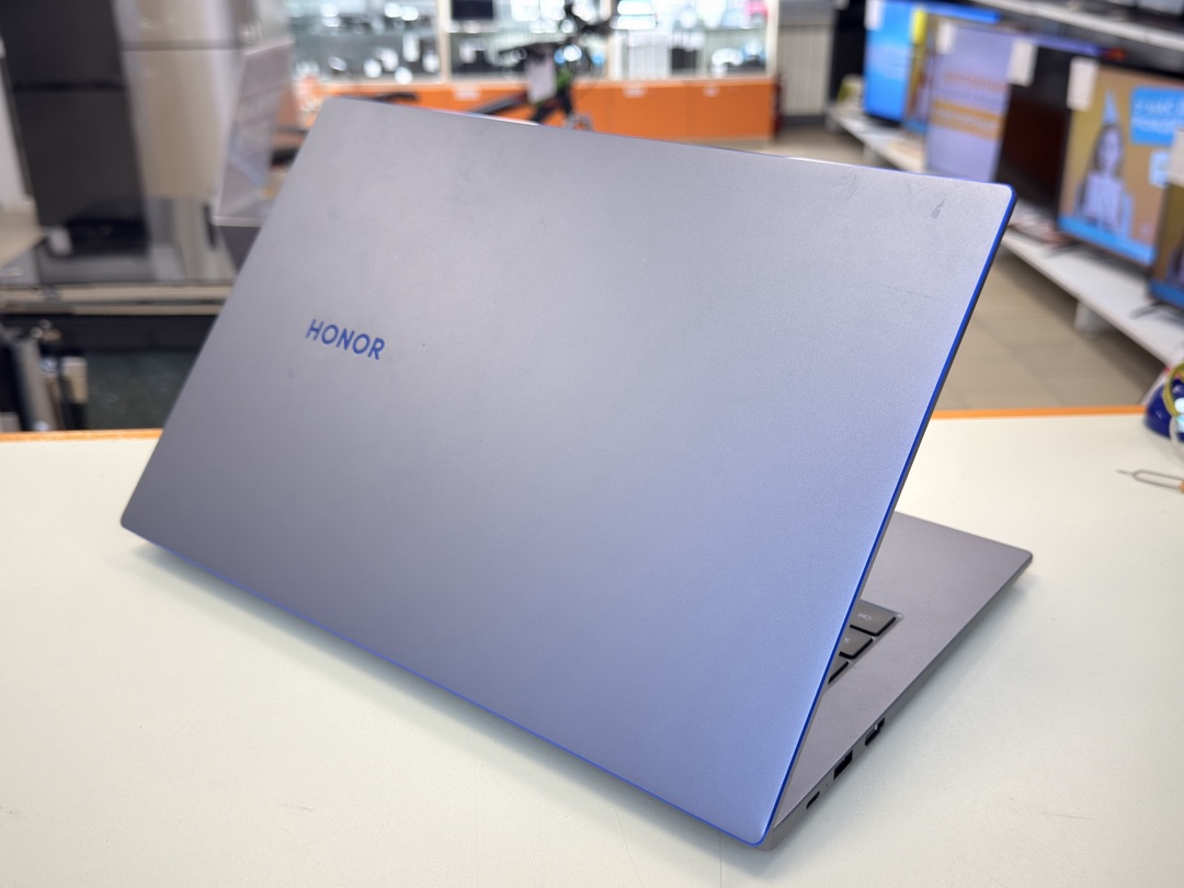 Ноутбук Honor; Ryzen 5-5500U, AMD Graphics, 8 Гб, 512 GB, Нет
