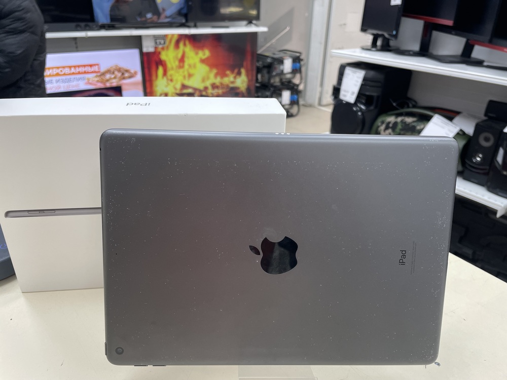 Планшет Apple iPad 9 64 ГБ (2021 A2602 (Wi-Fi)