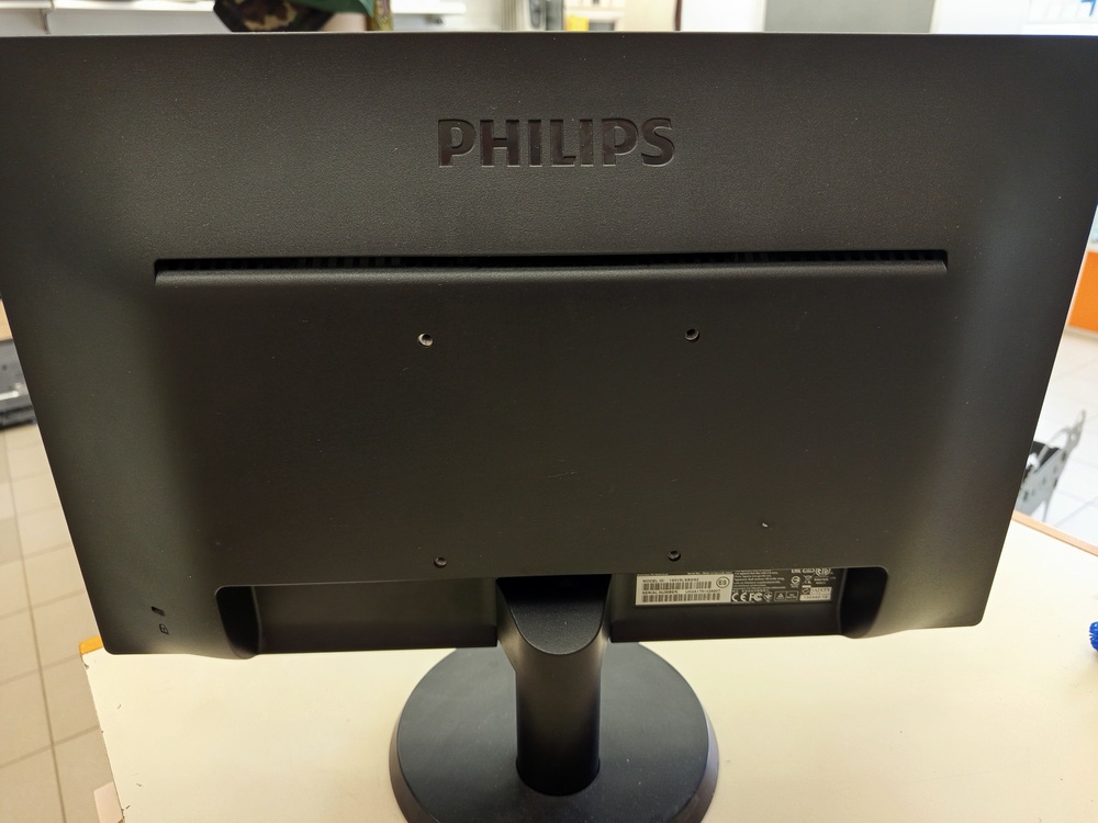 Монитор Philips 193V