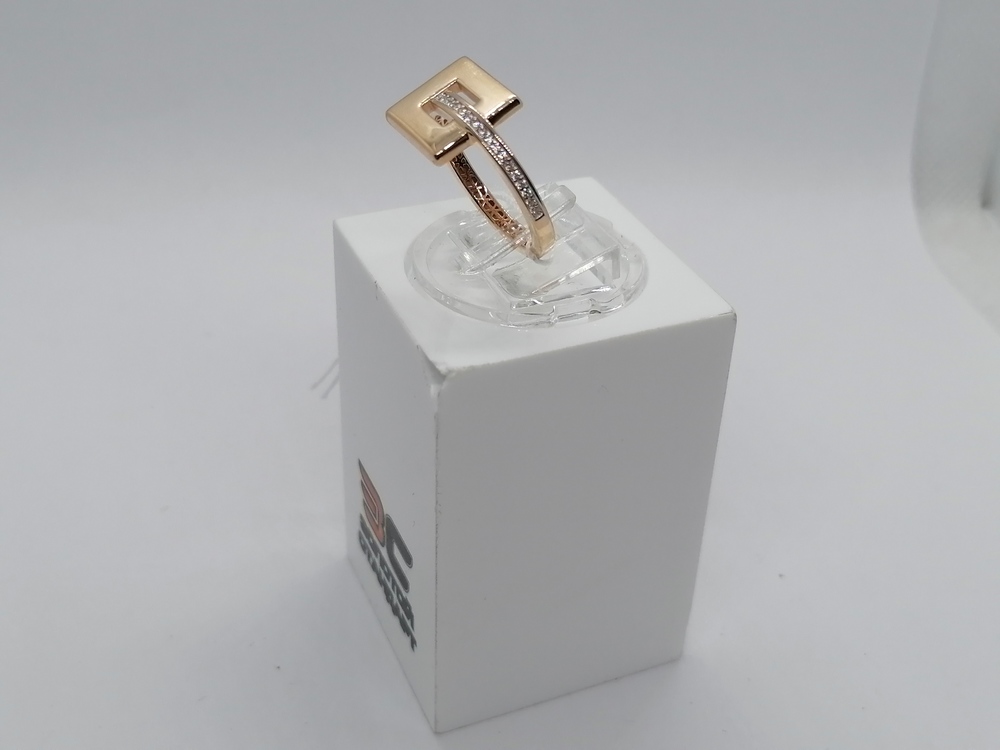 КОЛЬЦО С КАМНЯМИ (Au 585)