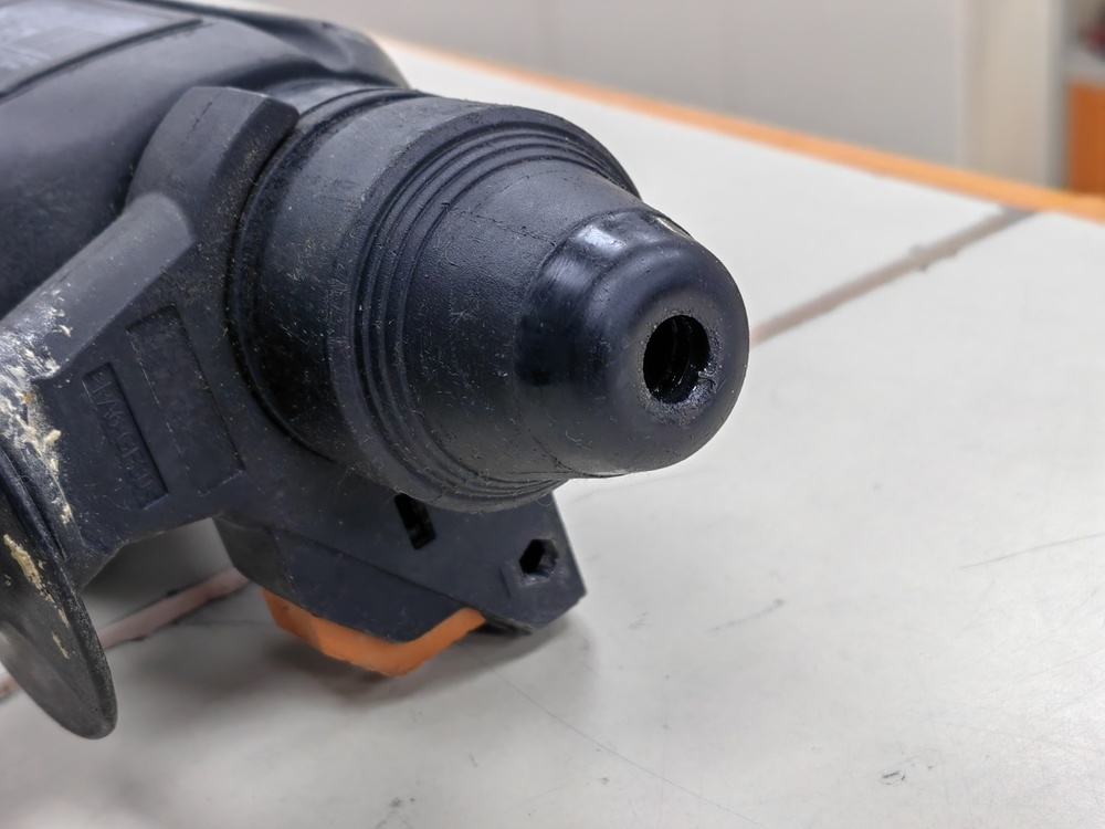 Перфоратор Калибр ЭП-800/26