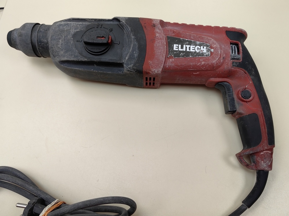 Перфоратор Elitech П3-32РЭМ