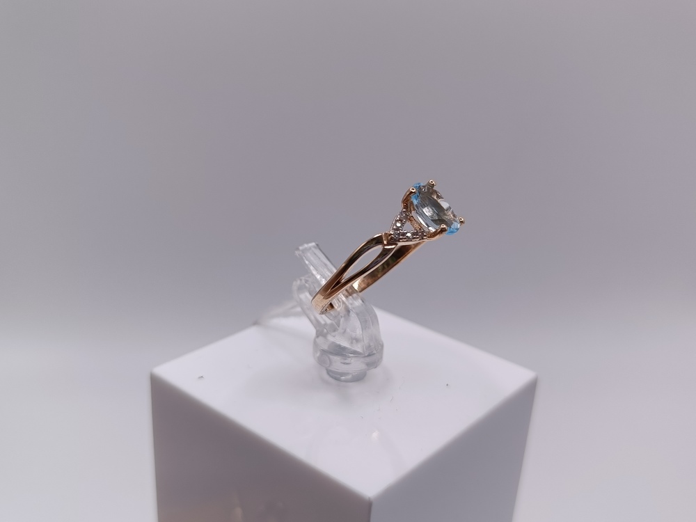 КОЛКМИ585 КОЛЬЦО С КАМНЯМИ (Au 585)