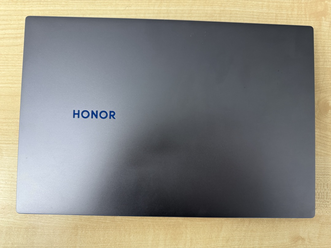 Ноутбук Honor; Ryzen 5-5500U, Radeon Graphics, 8 Гб, 480 Гб, Нет