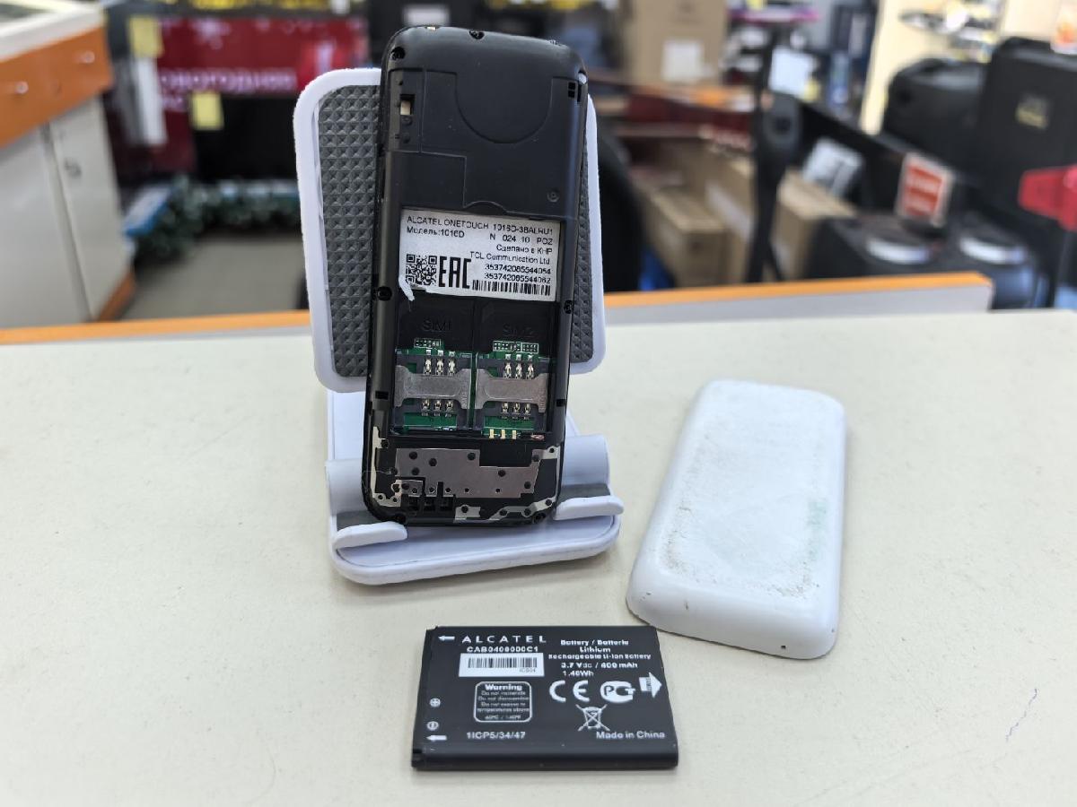 Мобильный телефон Alcatel 1016D