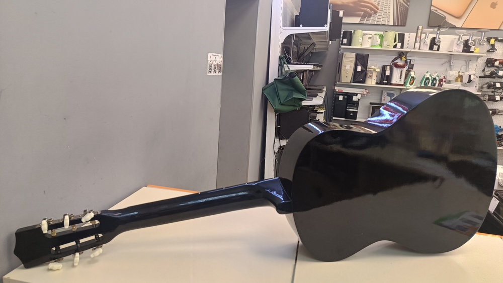 Гитара акустическая DENN DCG390