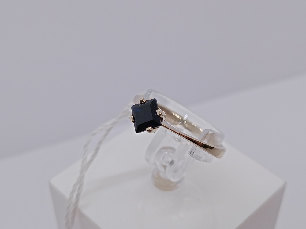 КОЛЬЦО С КАМНЕМ (Au 585)