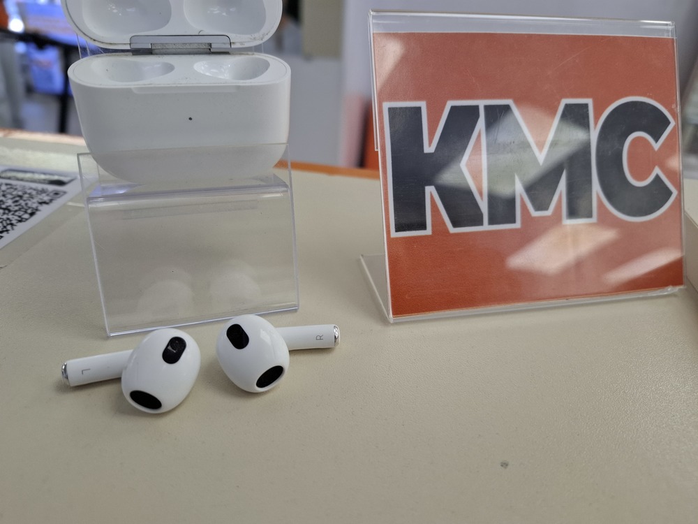 Наушники беспроводные Apple Airpods 3