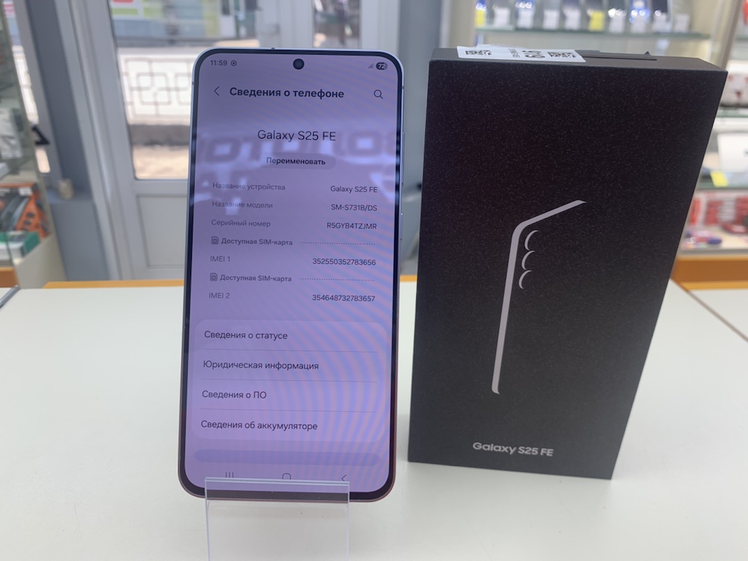 Смартфон Samsung Galaxy S25 FE 8/256