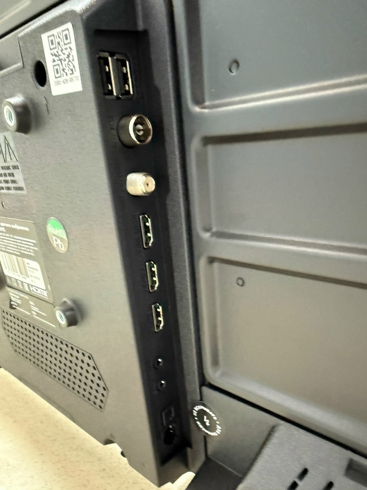 LED Телевизор SBER SDX-32H3114