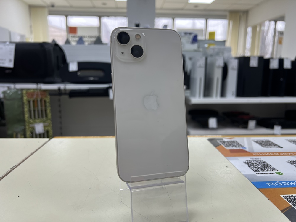 Смартфон Apple iPhone 13 128Gb