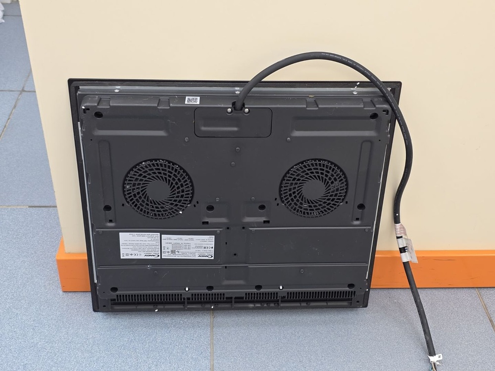 Встраиваемая электрическая панель Candy CIS642SCTT