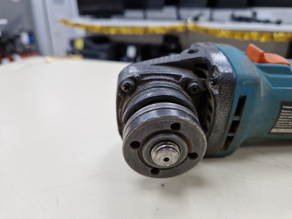 Угловая шлифмашина FinePower AG90-125