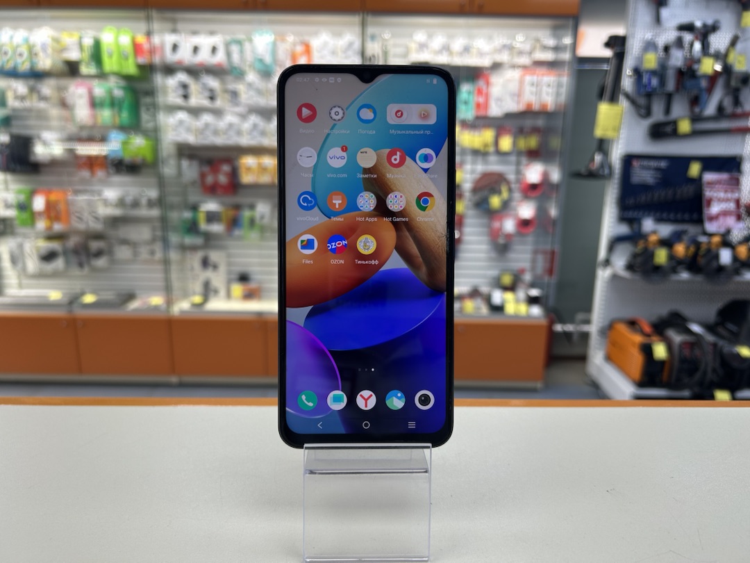 Смартфон Vivo Y35 4/128