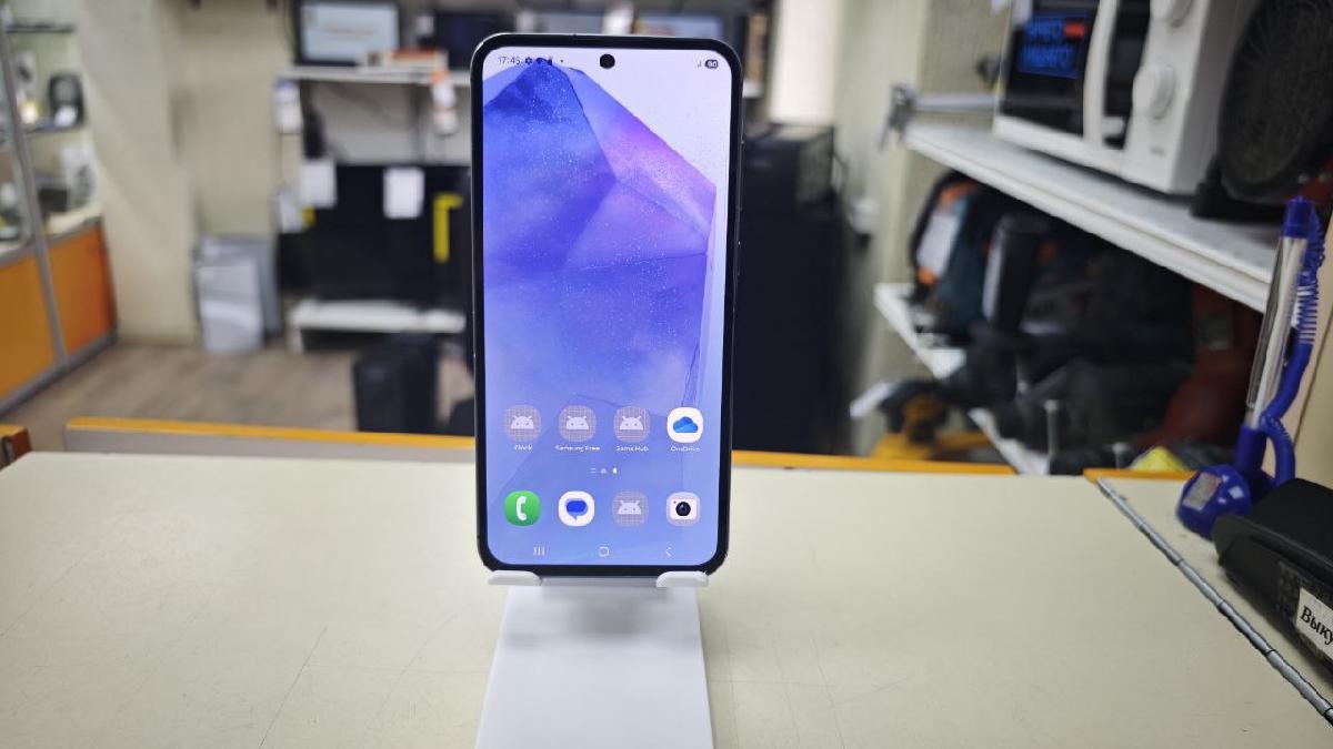 Смартфон Samsung Galaxy A55 8/128