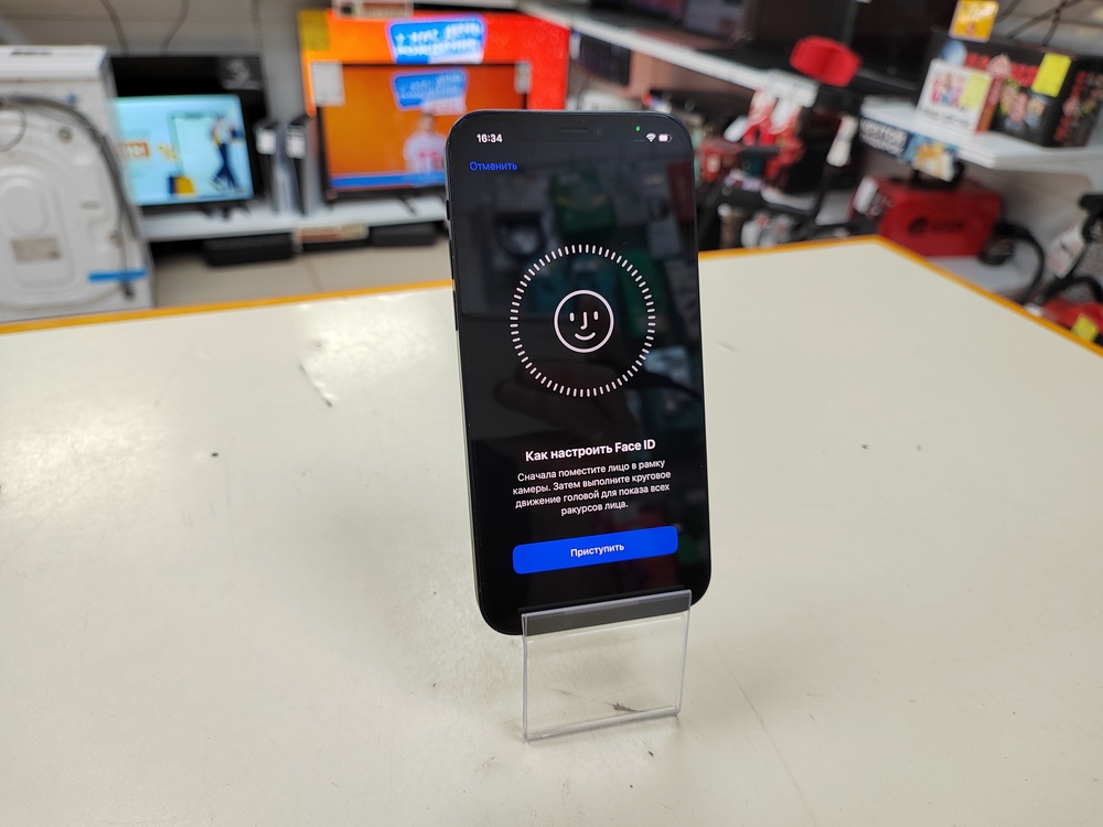 Смартфон Apple iPhone 12 64Gb