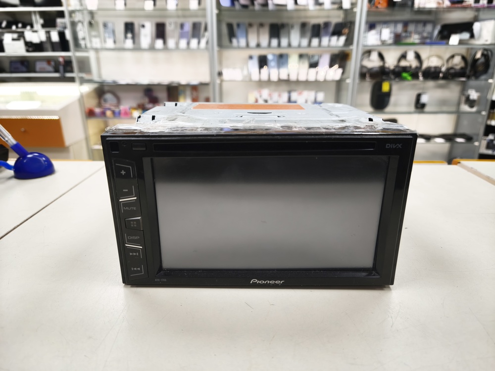 Автомагнитола Pioneer AVH-G111DVD