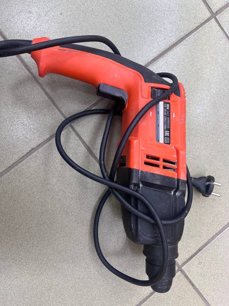 Перфоратор Patriot RH 242;