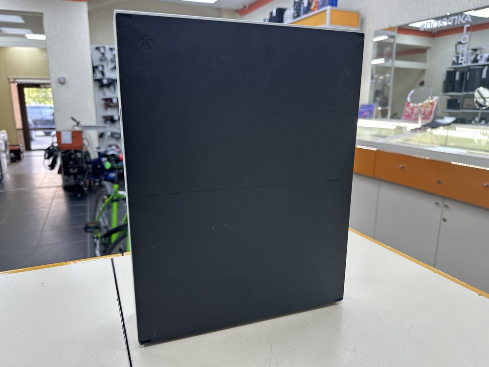 Игровая приставка Xbox One S 1TB