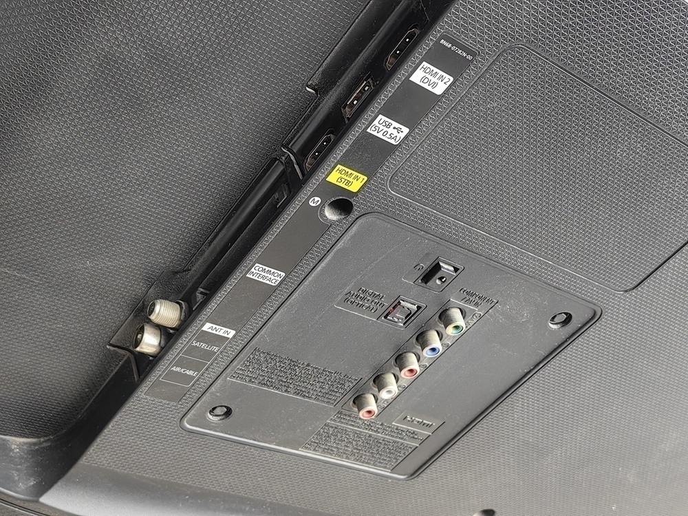 LED Телевизор Samsung UE40J5000AU