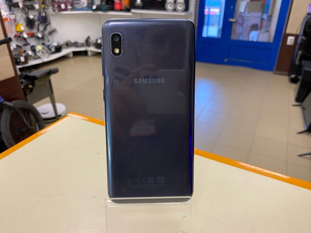 Смартфон Samsung Galaxy A10 2/32