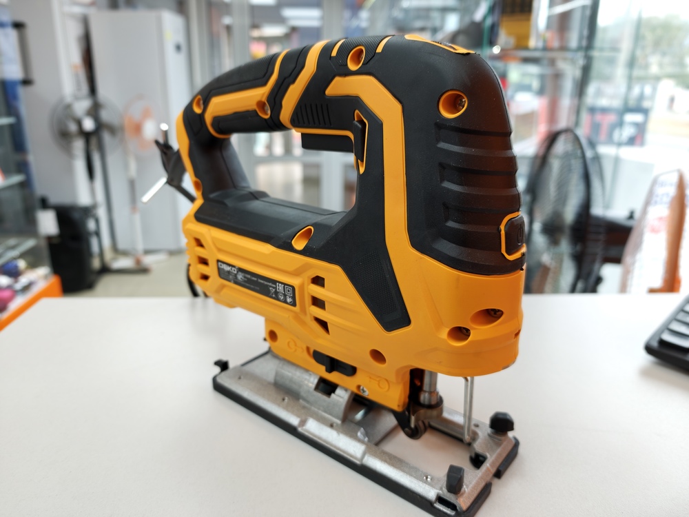 Лобзик DEKO DKJS1050E Laser