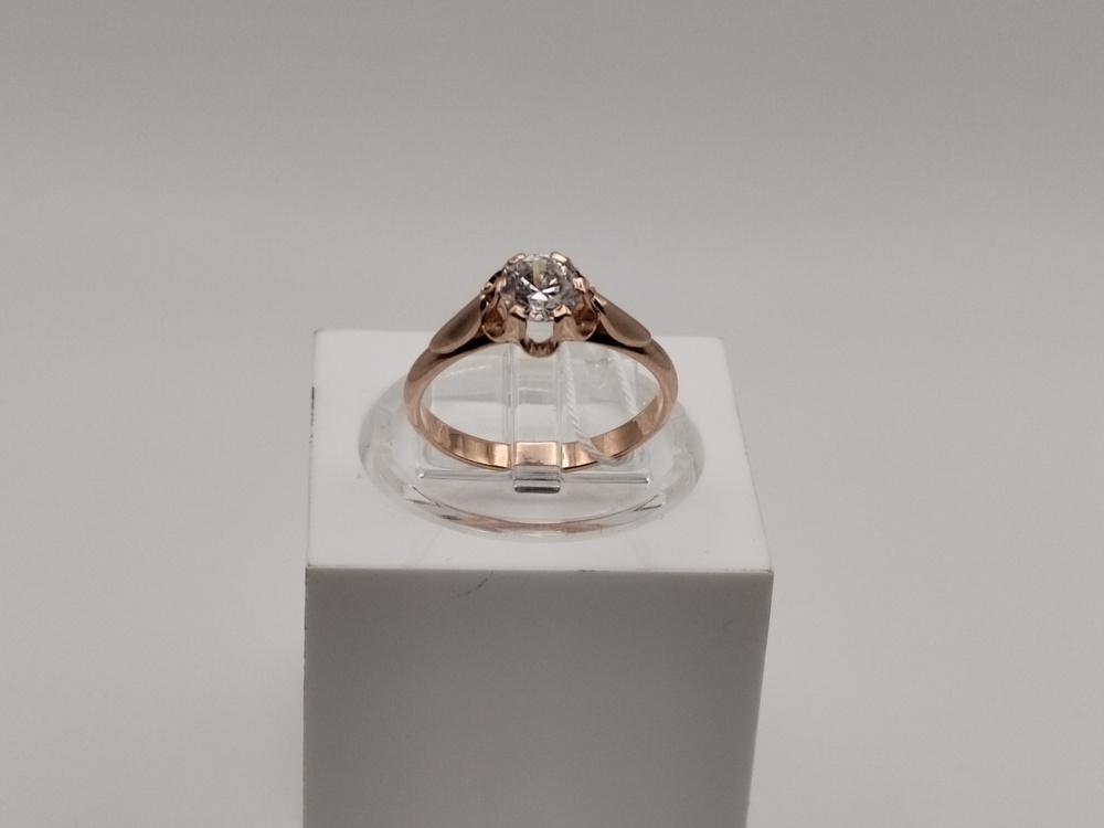 КОЛКМ583 КОЛЬЦО С КАМНЕМ (Au 583)