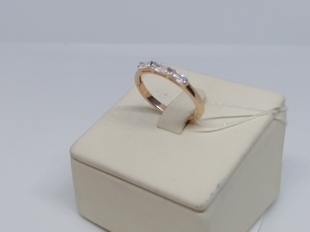 51-110-01632-1 КОЛЬЦО С КАМНЯМИ (Au 585)