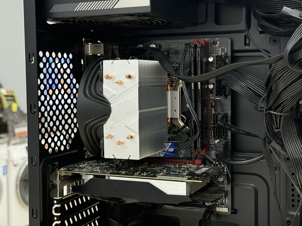 Системный блок Aero Cool; I5-10400F, GeForce GTX 1050 Ti, 16 Гб, 240 Гб, Нет