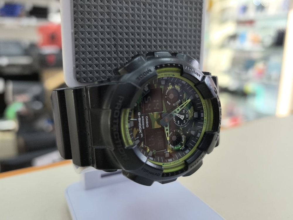 Часы наручные Casio GA-100