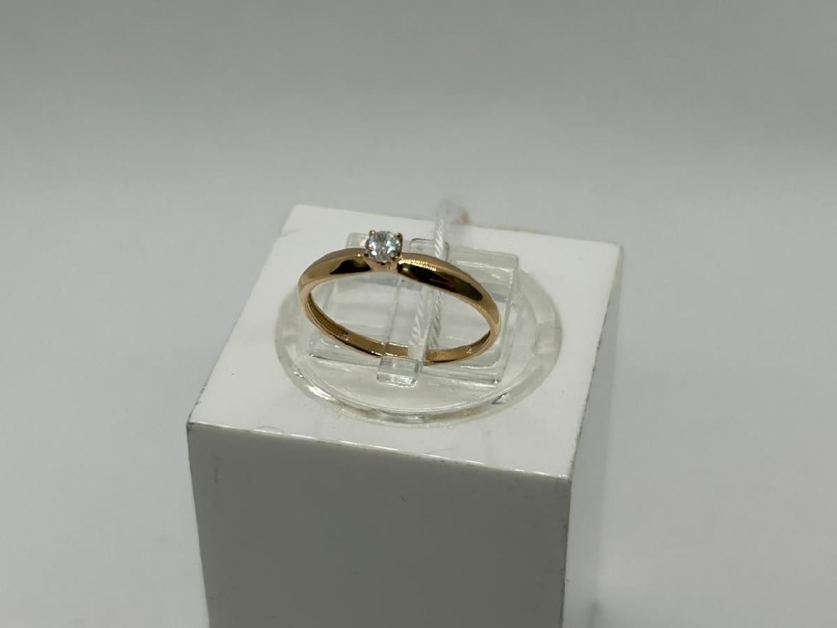 КОЛКМ585 КОЛЬЦО С КАМНЕМ (Au 585)