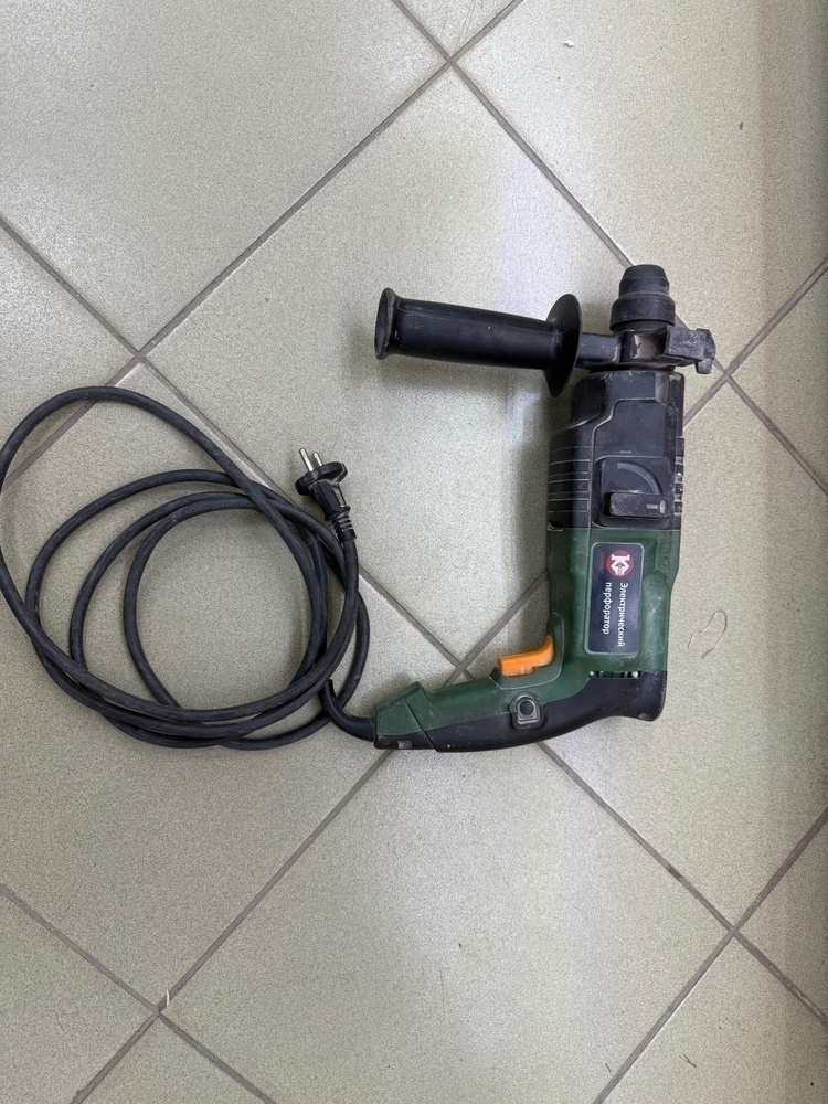 Перфоратор Калибр ЭП-500/20-2