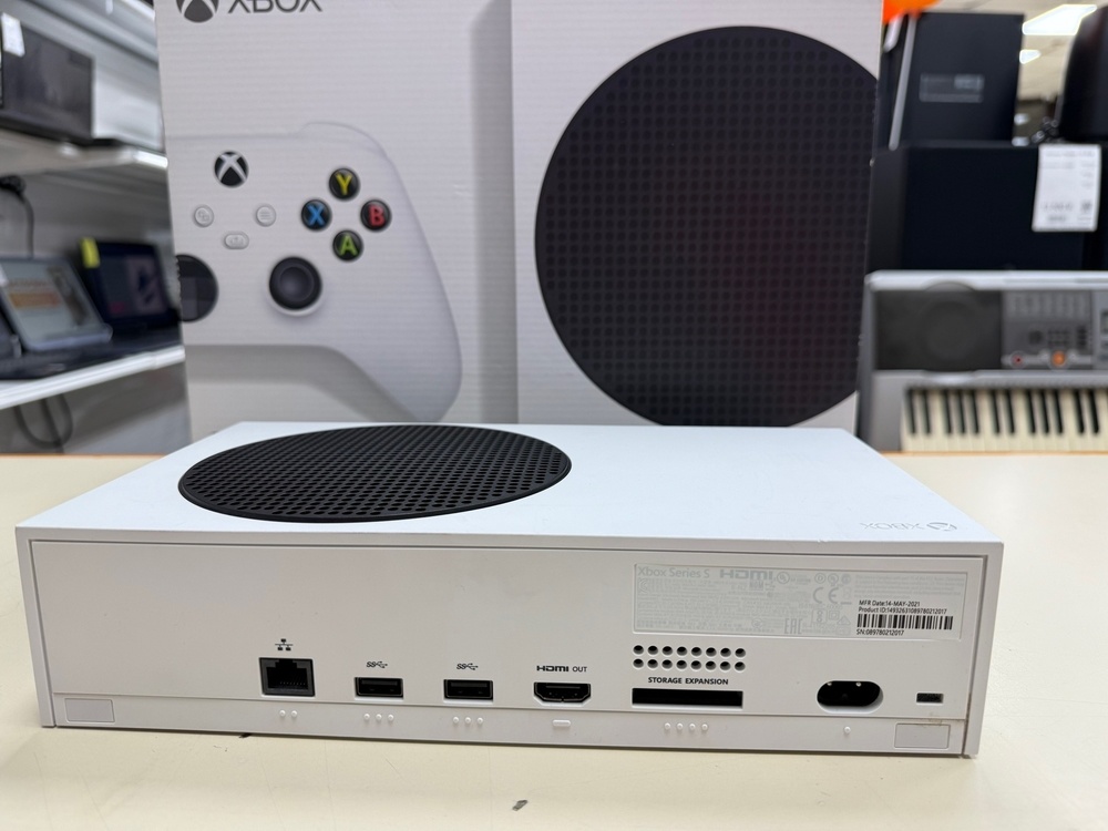 Игровая приставка Xbox Series S 1Tb SSD