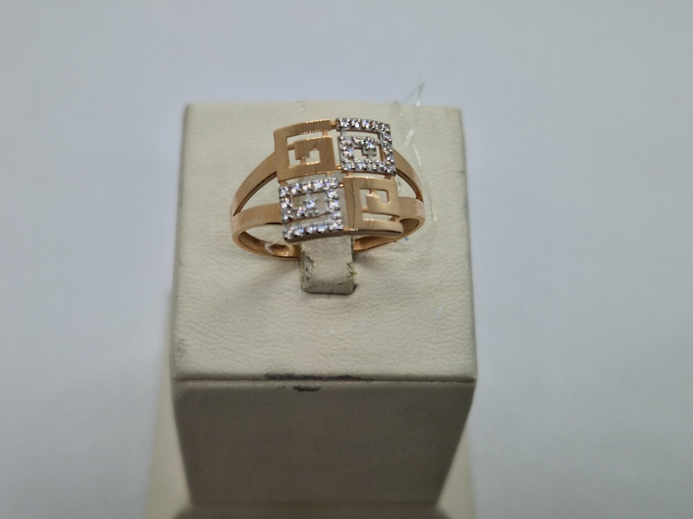 КОЛЬЦО С КАМНЯМИ (Au 585)