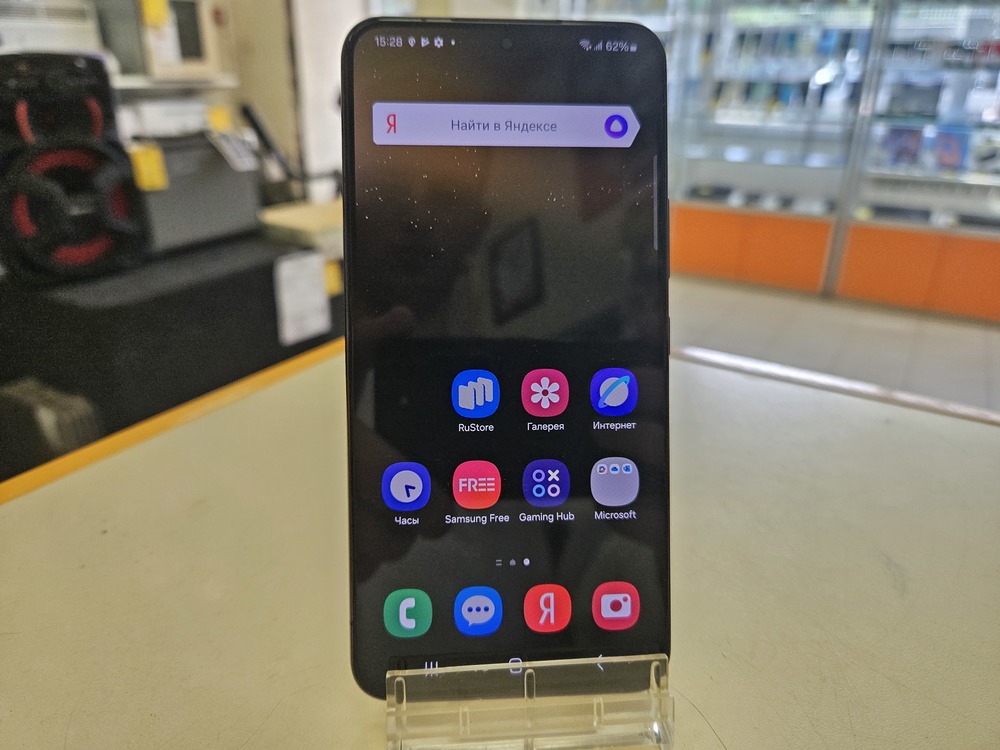 Смартфон Samsung Galaxy S22 8/256