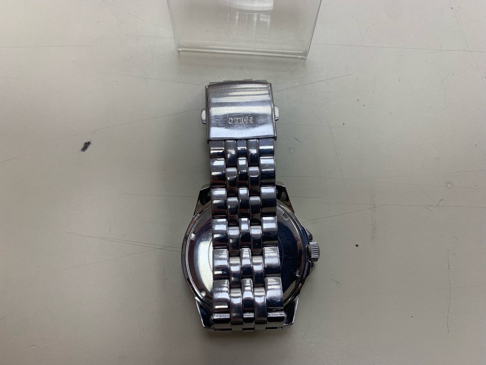 Часы наручные GUESS W1107G5;