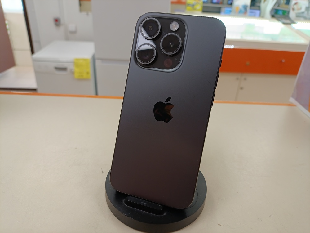 Смартфон Apple Iphone 15 Pro 128Gb