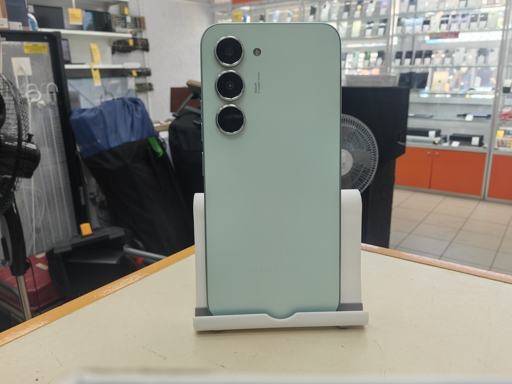 Смартфон Tecno SPARK 40 PRO 8/128