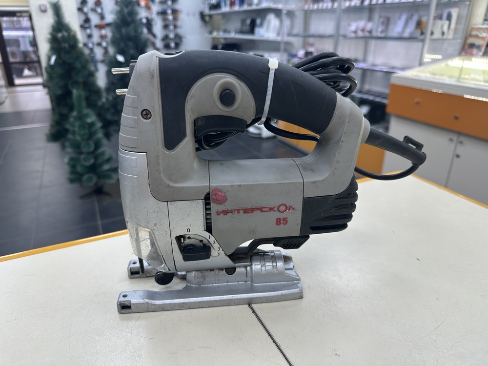 Лобзик Интерскол МП-85/600Э