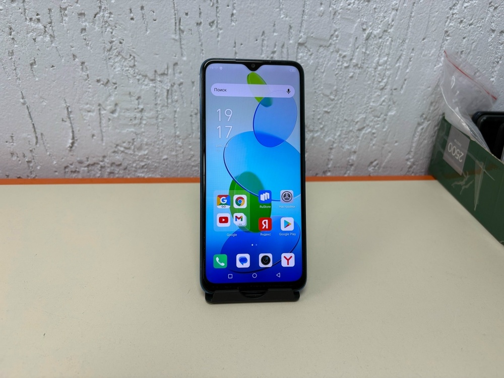 Смартфон Infinix Smart 6 PLUS 2/64