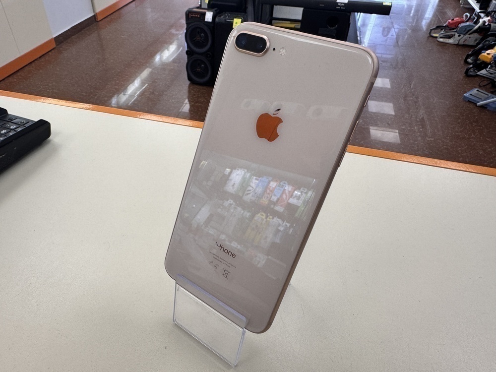 Смартфон Apple iPhone 8 Plus 64Gb
