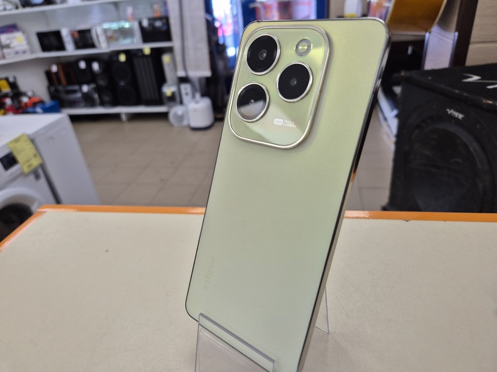 Смартфон Infinix HOT 40 8/256