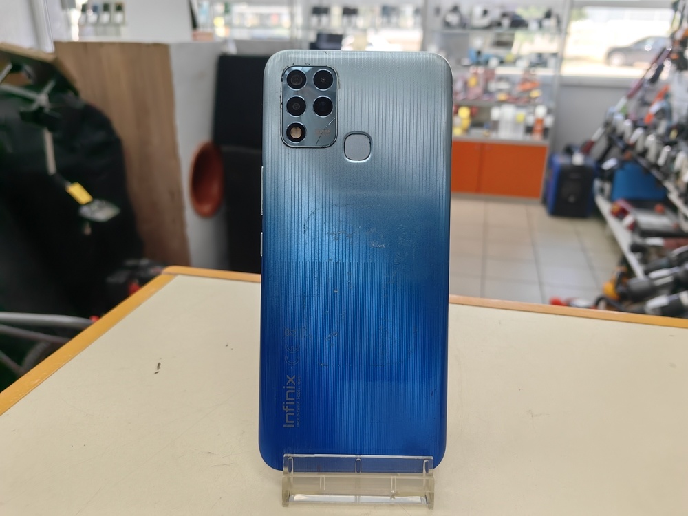 Смартфон Infinix HOT 11 4/128