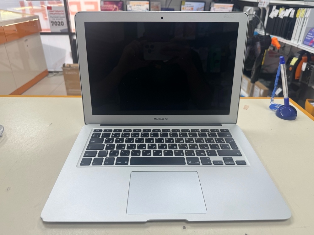 Ноутбук Apple MacBook Air 13 дюймов (2015) A1466
