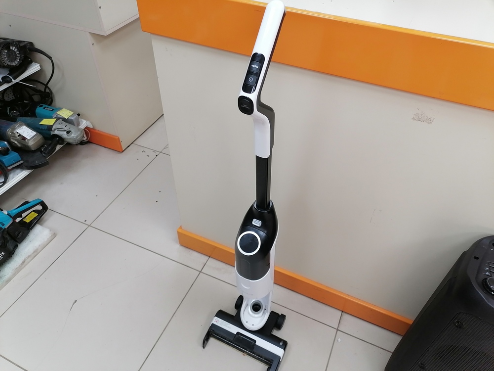 Пылесос Midea VVC15-1