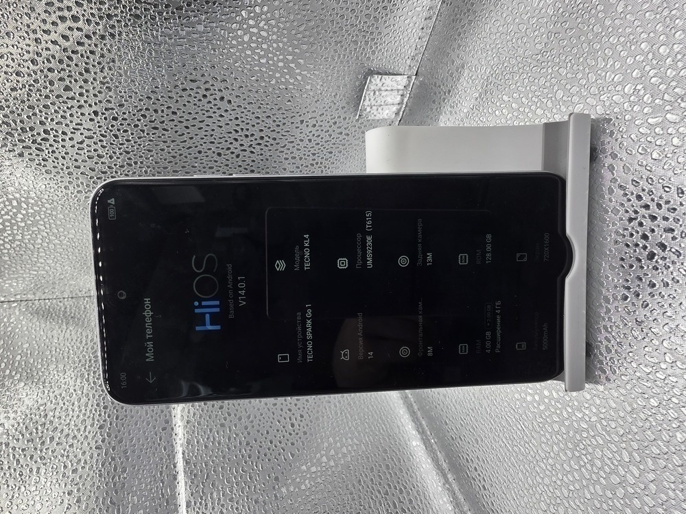 Смартфон Tecno Spark Go 2024 4/128