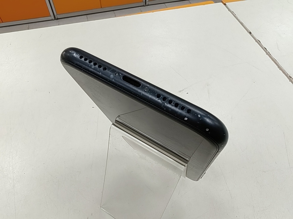 Смартфон Apple iPhone Xr 64Gb