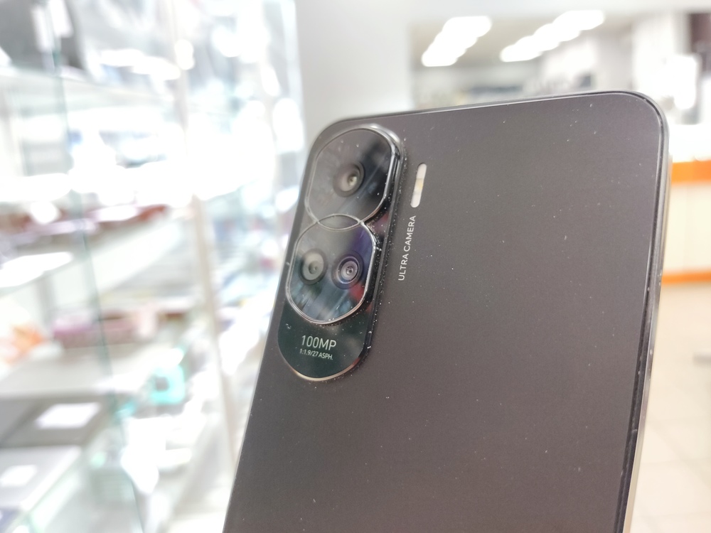 Смартфон Honor 90 Lite 8/256