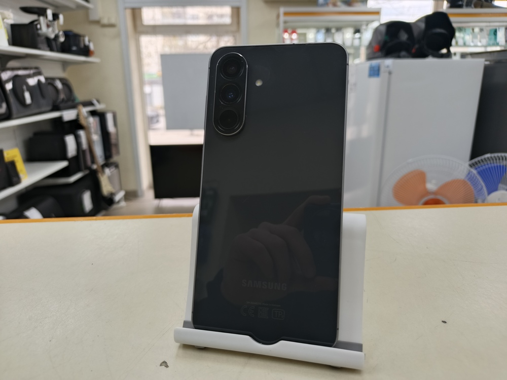 Смартфон Samsung Galaxy A56 8/256