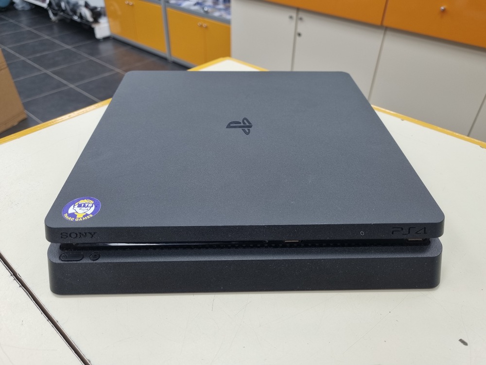 Игровая приставка PlayStation 4 Slim 1Tb